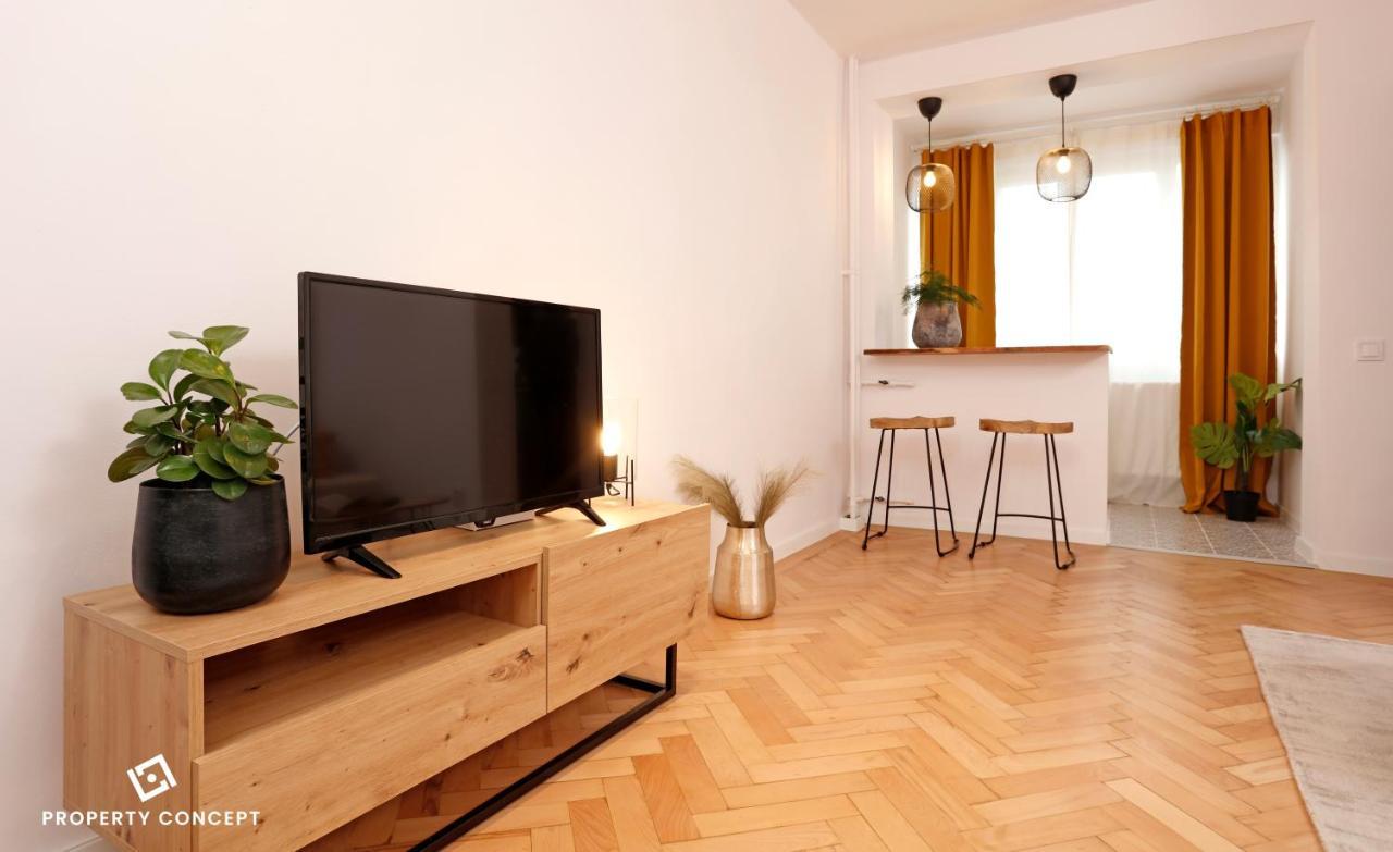 Chic Scandinavian Style Studio Apartment Bucharest Exterior photo